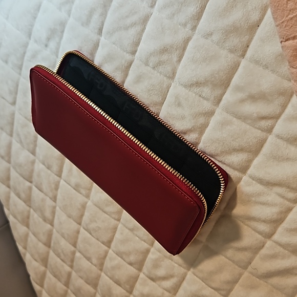 Honey fucking Dijon Wallet - Picture 8 of 8